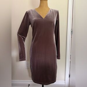 NWT DRY LAKE HOLLY V-Neck Long Sleeve Sheath Dress, Dark Gold Velvet (M)